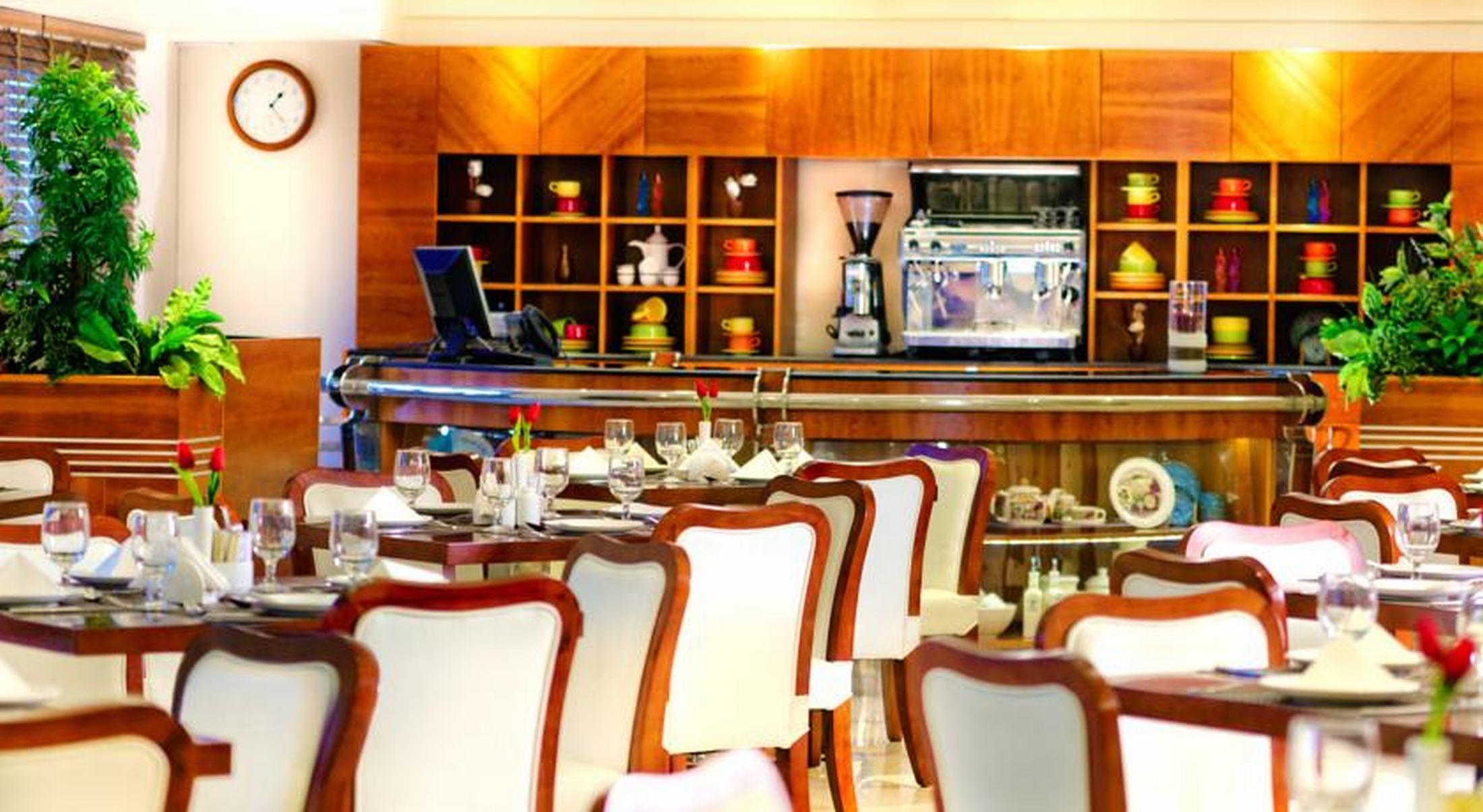 Golden Sands Hotel Apartments Ντουμπάι Εξωτερικό φωτογραφία