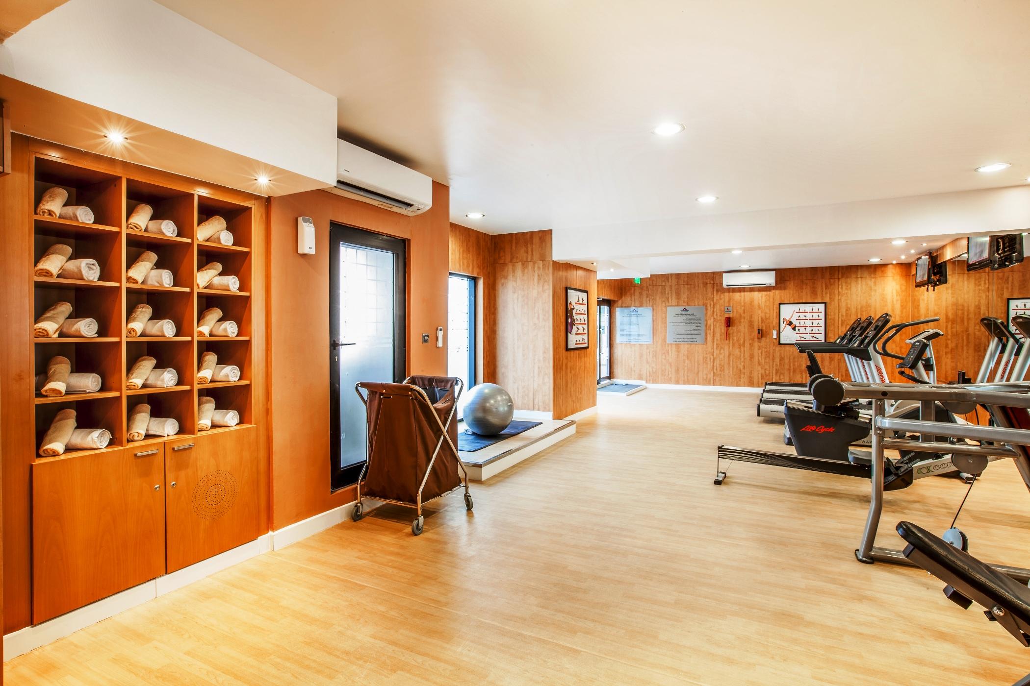 Golden Sands Hotel Apartments Ντουμπάι Εξωτερικό φωτογραφία