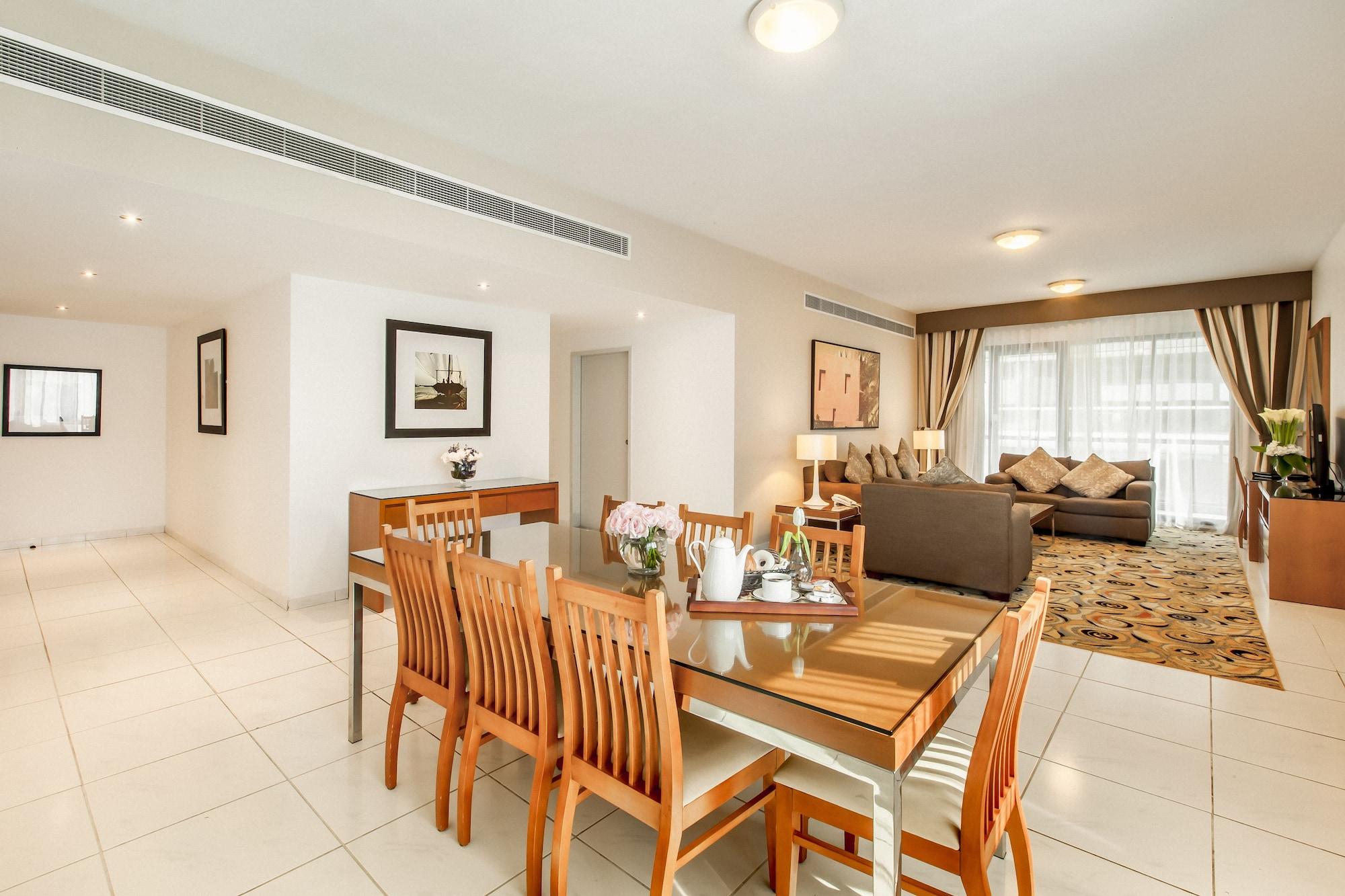 Golden Sands Hotel Apartments Ντουμπάι Εξωτερικό φωτογραφία